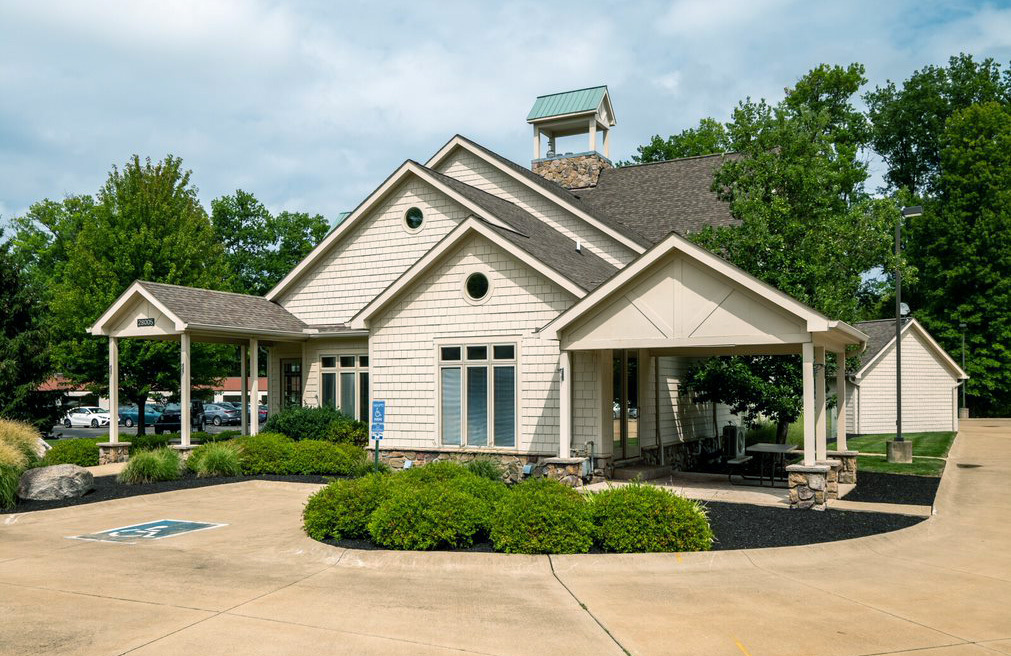 Front of Cleveland Home Title office building in Westlake